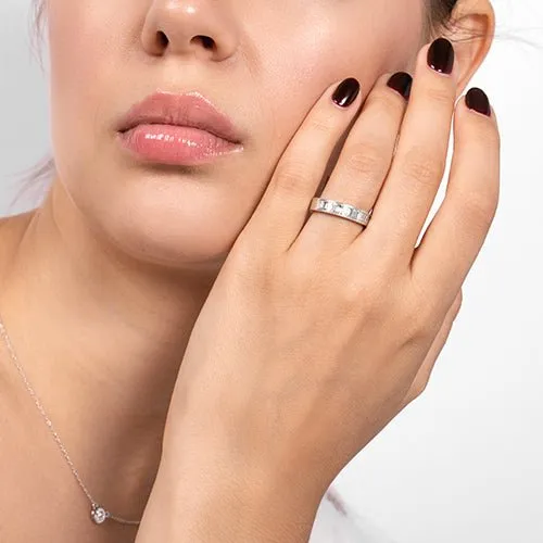 Penwarden Fine Jewellery Rings DECO WEDDING BAND IN WHITE GOLD WITH VERTICAL BAGUETTE DIAMONDS